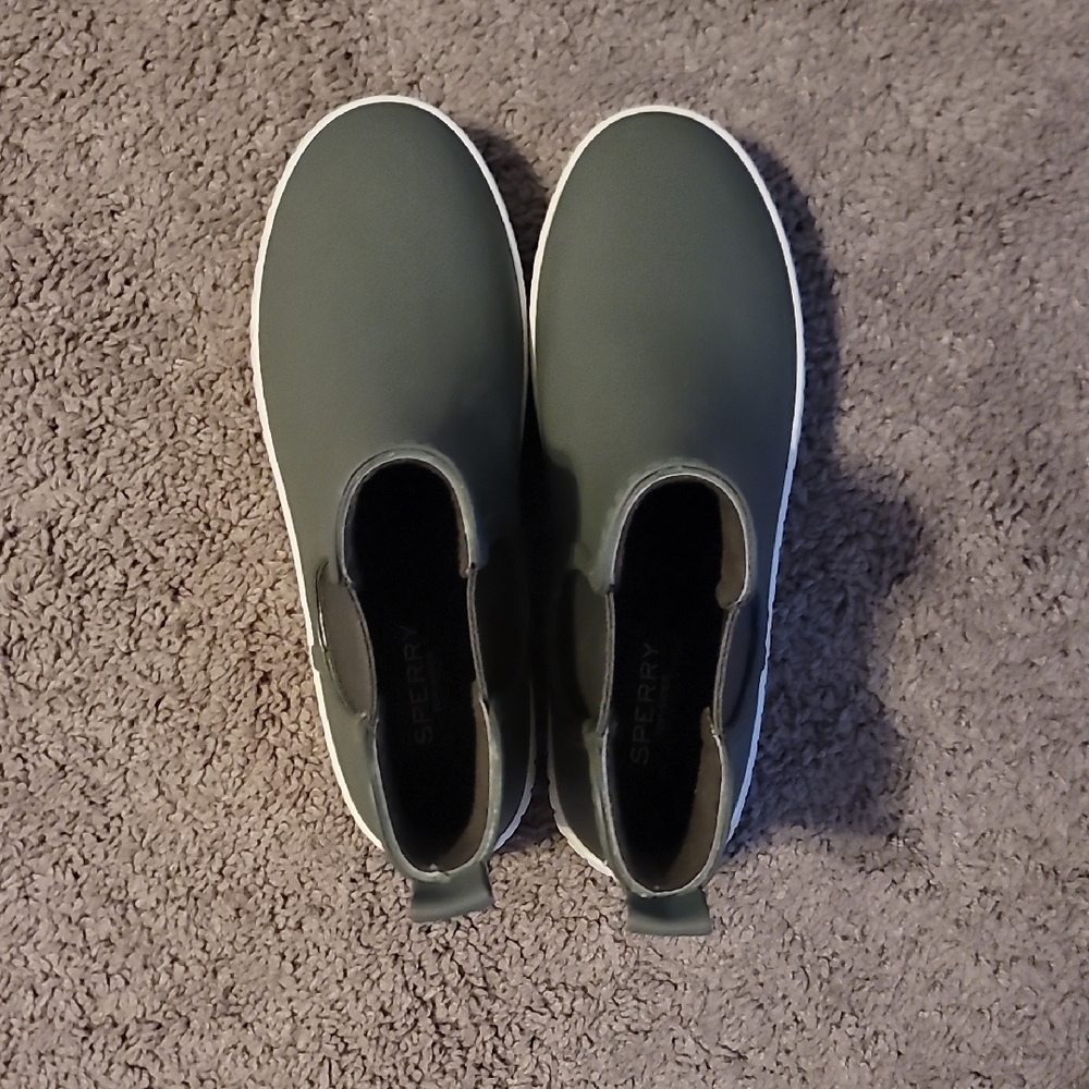 Sperry  Green Slip-On Shoes